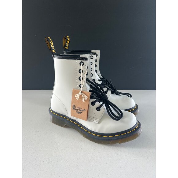 NWT Dr. Martens 1460 White patent Smooth (Women's) boots size 9 - Picture 2 of 7